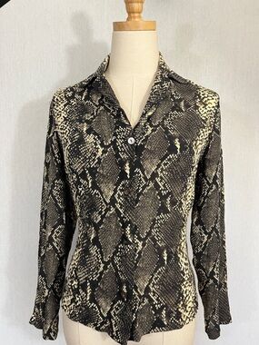 Jasper Conran 100% silk Chiffon Snake Print sequin Button-Up Blouse
